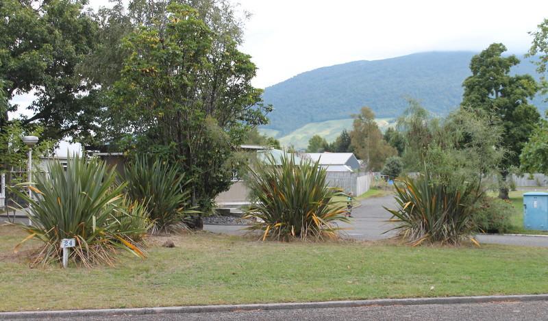 Turangi Holiday Park Exteriör bild